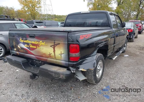 2001 Dodge Ram 1500 St из США, поврежденный, VIN 3B7HC13Z61G201439